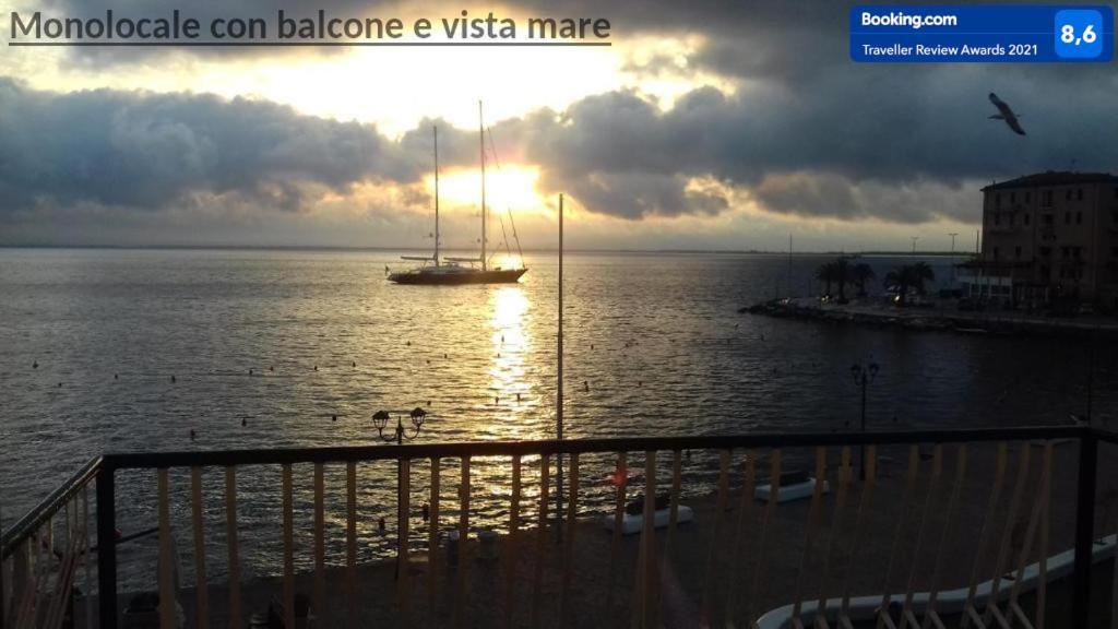 Ampio Monolocale Con Balcone Fronte Mare Villa Porto Santo Stefano  Dış mekan fotoğraf
