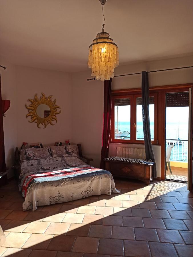 Ampio Monolocale Con Balcone Fronte Mare Villa Porto Santo Stefano  Dış mekan fotoğraf