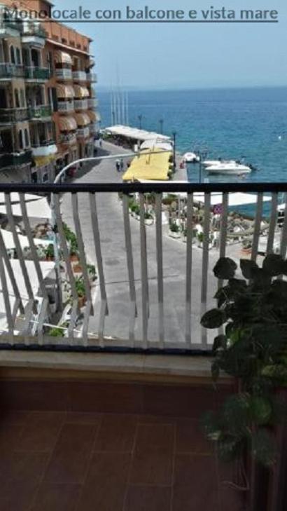 Ampio Monolocale Con Balcone Fronte Mare Villa Porto Santo Stefano  Dış mekan fotoğraf